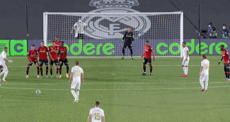 跟队：弗拉霍维奇伤情不乐观，很可能缺阵5-6周甚至更长时间