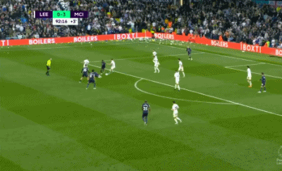 国脚助攻完成制胜球，球迷沸腾