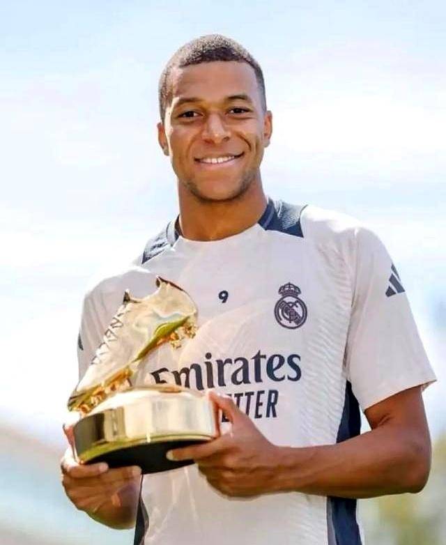 西甲最新轮次比赛结果，皇马小胜巴塞罗那